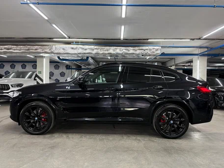2025 BMW X4 20i II (G02) Рестайлинг, чёрный, 8550000 рублей, вид 4
