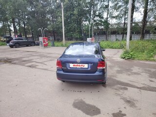 2016 Volkswagen Polo V Рестайлинг, синий, 880000 рублей, вид 3