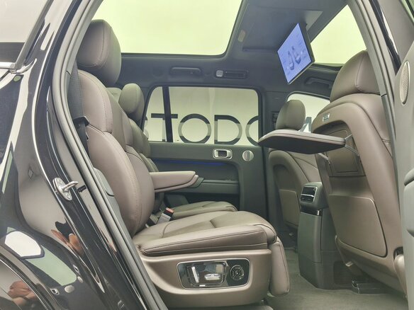 2023 Li Auto (Lixiang) L9 44.5 kWh I, чёрный, 7279000 рублей - вид 15