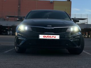 2019 Kia Optima IV Рестайлинг, чёрный, 2200000 рублей, вид 3