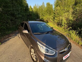 2014 Hyundai Solaris I, чёрный, 900000 рублей, вид 2