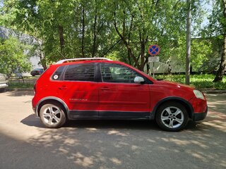 2008 Volkswagen Polo Cross IV Рестайлинг, красный, 400000 рублей, вид 4