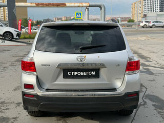 2010 Toyota Highlander II (XU40) Рестайлинг, серебристый, 1490000 рублей, вид 5