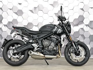 2022 Triumph Trident 660, чёрный, 727000 рублей, вид 3