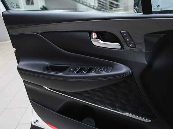 2022 Hyundai Santa Fe IV Рестайлинг, белый, 3190000 рублей - вид 10