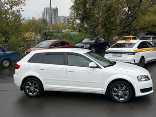 2009 Audi A3 II (8P) Рестайлинг 2, белый, 850000 рублей, вид 4