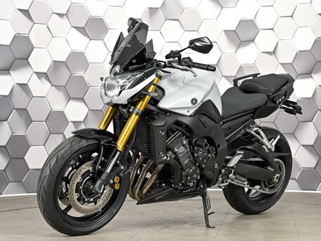 2013 Yamaha FZ8, белый, 645000 рублей, вид 2