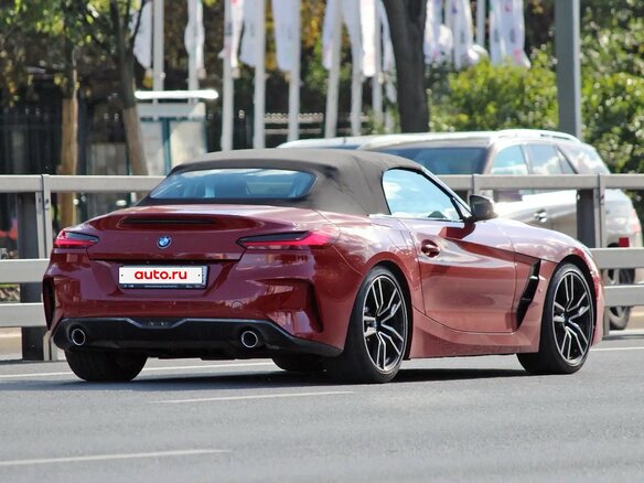 2020 BMW Z4 20i III (G29), красный, 5200000 рублей - вид 11