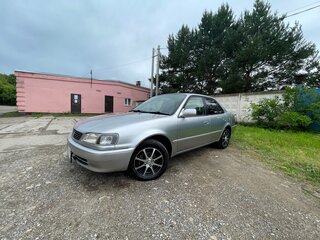 1998 Toyota Corolla VIII (E110) Рестайлинг, серебристый, 395000 рублей, вид 1