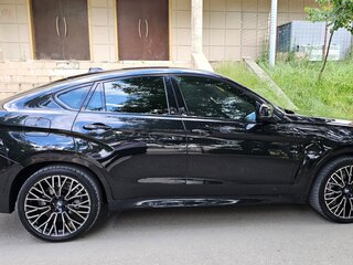 2015 BMW X6 30d II (F16), чёрный, 3300000 рублей, вид 4
