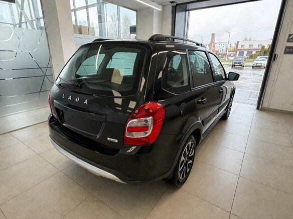 2025 Lada (ВАЗ) Granta Cross I Рестайлинг, чёрный, 1371000 рублей - вид 5
