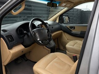 2016 Hyundai H-1 II Рестайлинг, серебристый, 2000000 рублей, вид 5