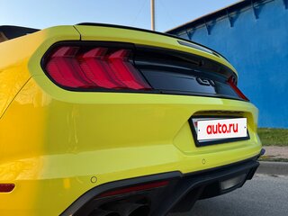 2021 Ford Mustang VI Рестайлинг, жёлтый, 2900000 рублей, вид 3