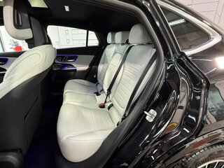 2026 Mercedes-Benz GLC Coupe 300 II (C254), чёрный, 10640000 рублей, вид 3