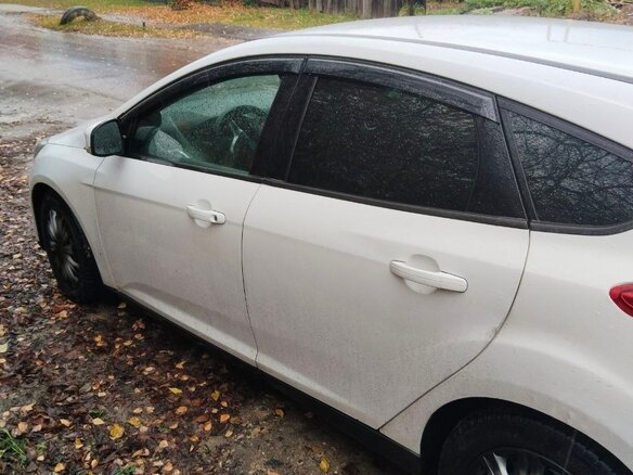 2011 Ford Focus III, белый, 590000 рублей - вид 1