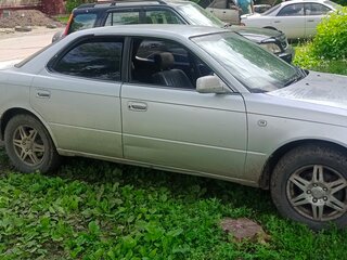1995 Toyota Vista IV (V40), серый, 235000 рублей, вид 3