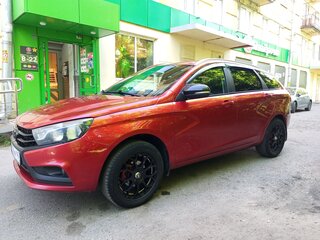 2018 Lada (ВАЗ) Vesta SW I, красный, 950000 рублей, вид 1