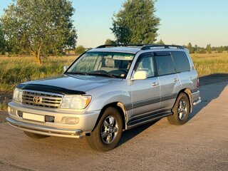 2005 Toyota Land Cruiser 100 Series Рестайлинг 2, серебристый, 2450000 рублей, вид 1