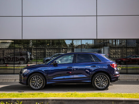 2021 Audi Q3 40 TFSI II (F3), синий, 3065565 рублей - вид 8