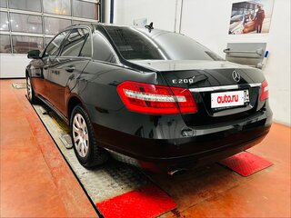 2011 Mercedes-Benz E-Класс 200 7G-Tronic IV (W212, S212, C207), чёрный, 3050000 рублей, вид 5