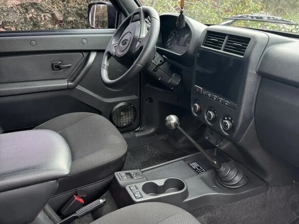 2024 Lada (ВАЗ) Niva Legend I, чёрный, 1150000 рублей - вид 3