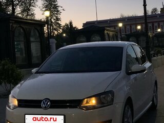 2012 Volkswagen Polo V, белый, 750000 рублей, вид 1
