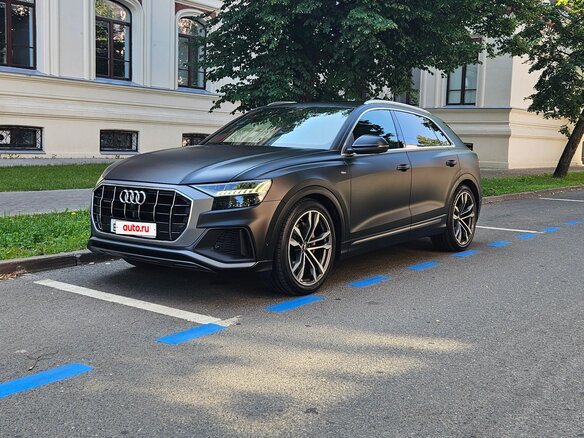 2022 Audi Q8 55 TFSI I (4M), чёрный, 8490000 рублей