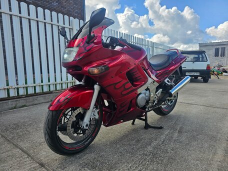 1995 Kawasaki ZZR 400, красный, 335000 рублей, вид 1