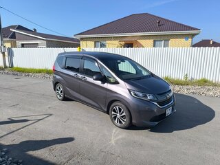 2019 Honda Freed+ II, серый, 1560000 рублей, вид 2