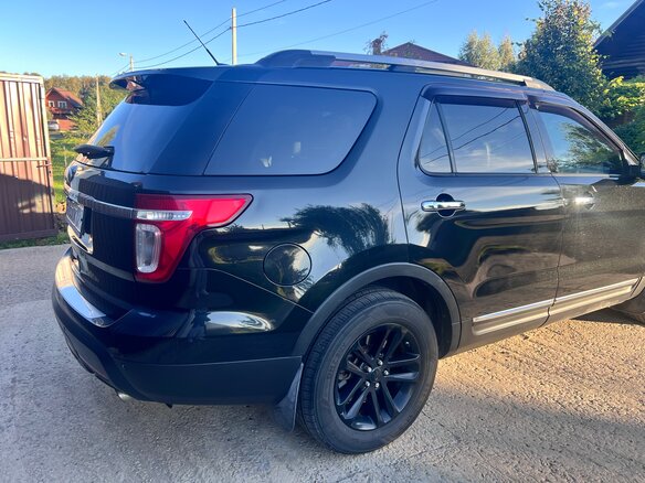2012 Ford Explorer V, чёрный, 1900000 рублей - вид 3