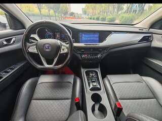 2022 Changan Eado EV460 52.5 kWh II, белый, 1200000 рублей, вид 4