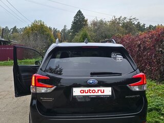 2020 Subaru Forester V, чёрный, 3000001 рублей, вид 5