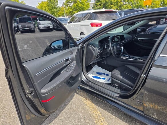 2022 Hyundai Sonata VIII (DN8), серый, 2100000 рублей - вид 14
