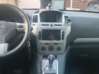 2012 Opel Zafira B Рестайлинг, серебристый, 650000 рублей, вид 5