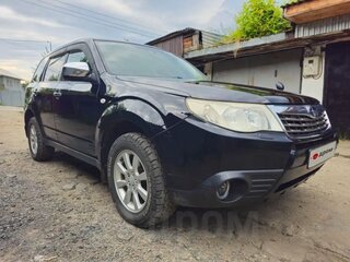 2010 Subaru Forester III, чёрный, 1499999 рублей, вид 4