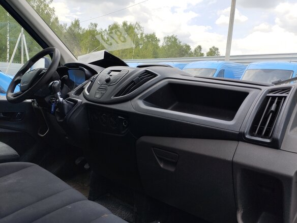 2021 Ford Transit, синий, 2370000 рублей - вид 4
