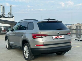 2019 Skoda Kodiaq I, серый, 2500000 рублей, вид 3