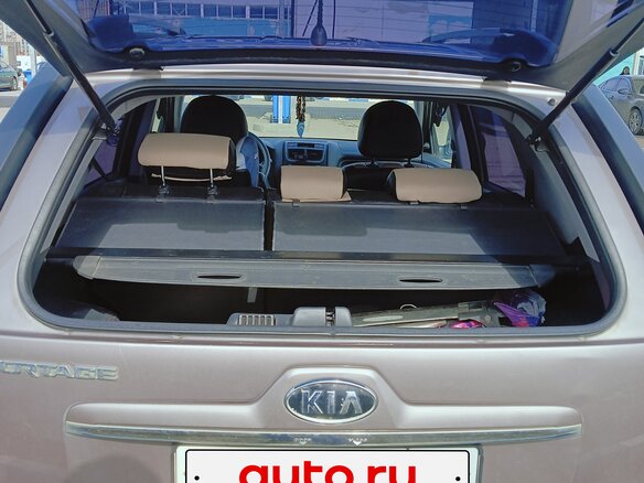 2010 Kia Sportage II Рестайлинг, бежевый, 790000 рублей - вид 12