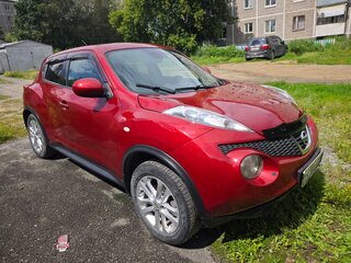 2011 Nissan Juke I, красный, 819999 рублей, вид 3
