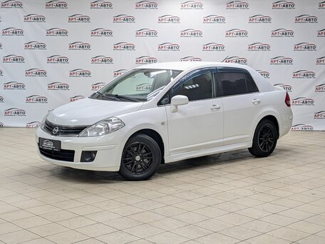 Nissan Tiida I Рестайлинг
