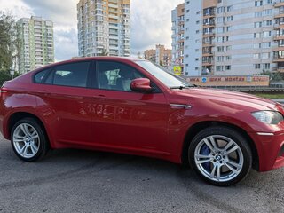 2010 BMW X6 M I (E71), красный, 1750000 рублей, вид 4