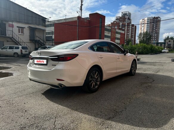 2020 Mazda 6 III (GJ) Рестайлинг 2, белый, 2990000 рублей - вид 5