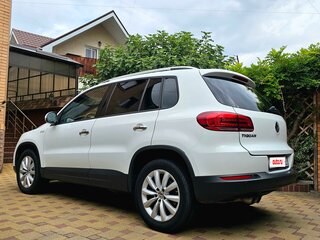 2016 Volkswagen Tiguan II, белый, 1750000 рублей, вид 2