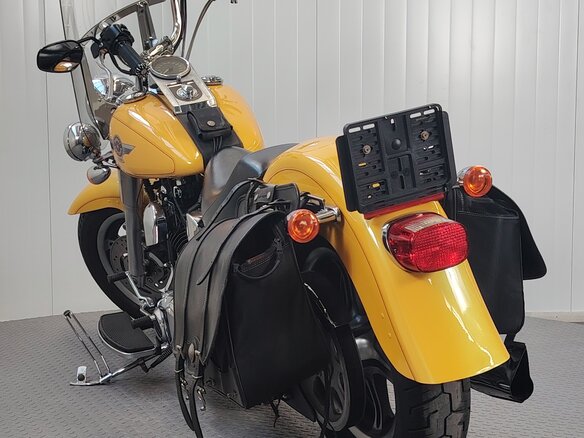 2006 Harley-Davidson Fat Boy, жёлтый, 717000 рублей - вид 6