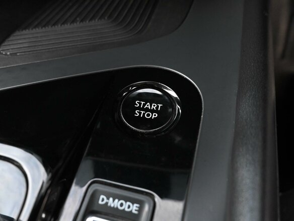 2022 Nissan Note e-Power III, белый, 1999000 рублей - вид 12