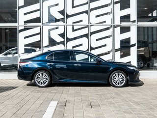 2018 Toyota Camry VIII (XV70), синий, 2782500 рублей, вид 5