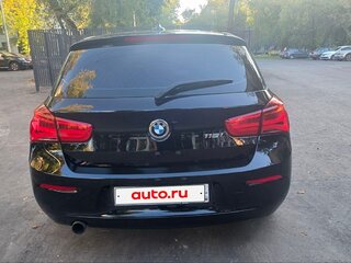 2016 BMW 1 серии 118i II (F20/F21) Рестайлинг, чёрный, 1850000 рублей, вид 5