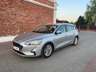 2018 Ford Focus IV, серебристый, 1380000 рублей, вид 1