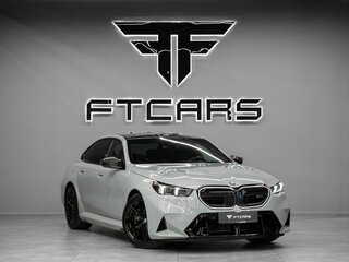 BMW M5 VII (G90)