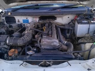 1998 Suzuki Escudo II, белый, 500000 рублей, вид 2